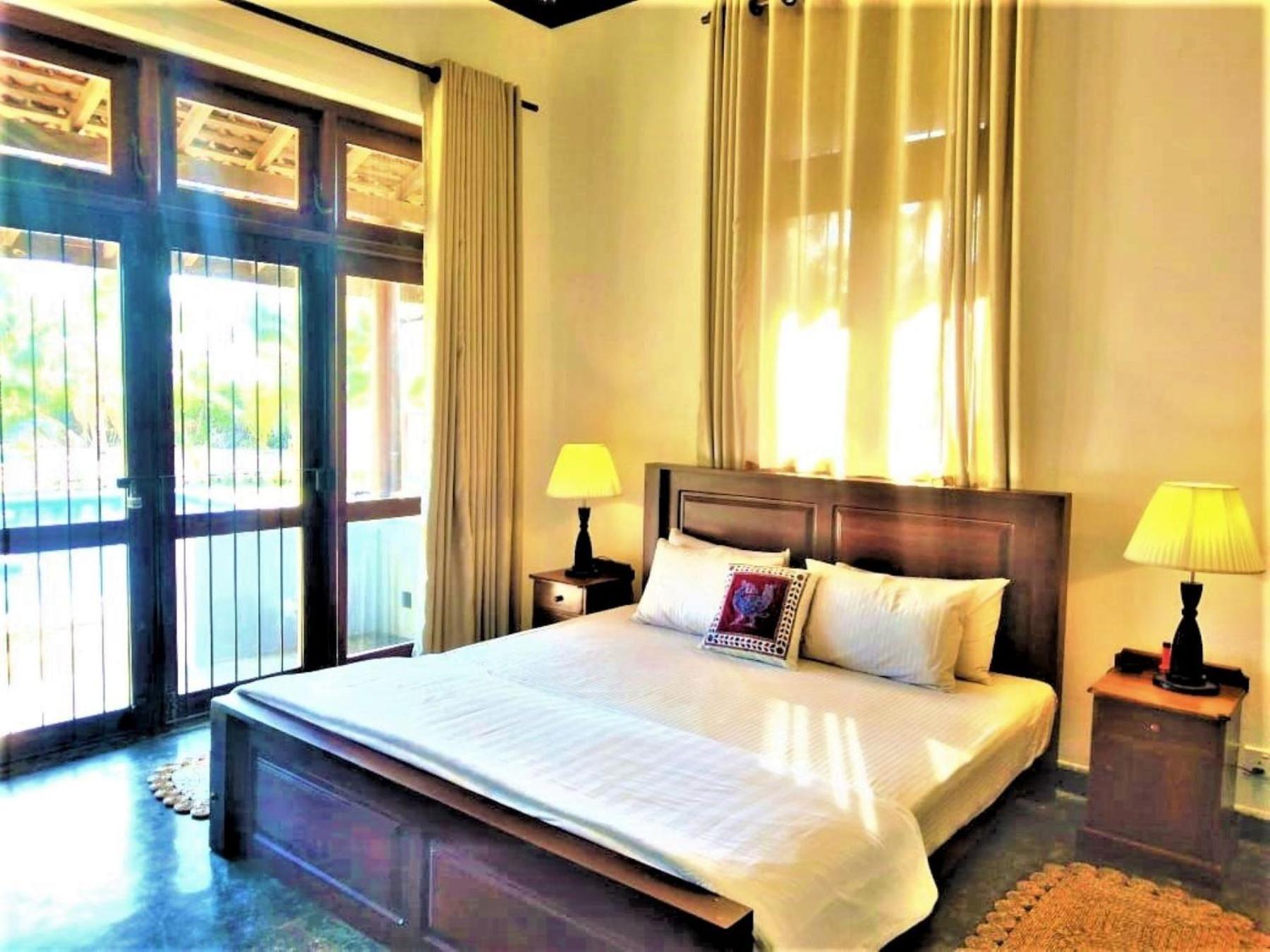 Ardeen Villa - Superb 3 Bedroom Beachfront For 6, Bb, Free Pick Up For 7 Night Stays Arriving Together, Fully Serviced, Taxes Included Tangalle Exteriör bild